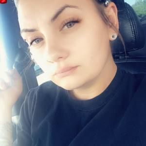 Meet your Posher, Tracy